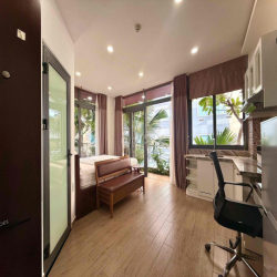 Căn Hộ Balcony Cây Xanh Thang Máy Hồ Bơi Phòng Gym Gần Chợ Bến Thành