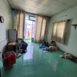 Cho thuê nhà văn cao, 4 tầng, 4 x 18m( DTSD: 288m2), hẻm xe hơi