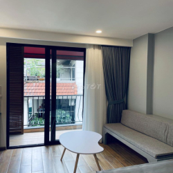 Cho thuê Căn hộ ở Ngọc lâm, gần cầu Chương Dương full đồ giá 5.5tr