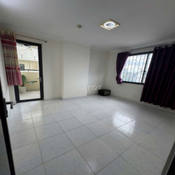 Cho thuê Chung Cư 62m2, Mới thoáng mát, CC 12 tầng Q12