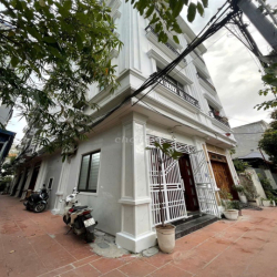 Nhà nguyên căn Long Biên cho thuê