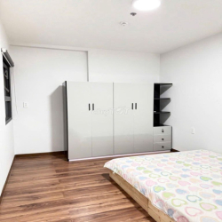 Cần cho thuê căn hộ charm city 2pn2wc giá 7tr full nội thất