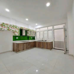 Cần cho thuê nhà MT 6A Nguyễn Cửu Đàm P.Tân Sơn Nhì Q.Tân Phú.