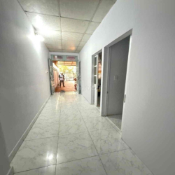 🟣🟣🟣🟣 NHÀ CẤP 4 SÂN RỘNG PHẠM HỮU LẦU Ở LIỀN 🟣🟣🟣🟣