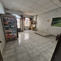 9 tr 1 lầu 2 PN 2wc y hình đường b3 tây thạnh 