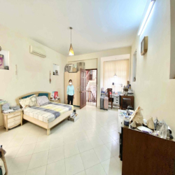 cho thuê nhà 4 tầng ngay trung tâm quận 7