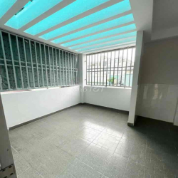 Nhà Góc hẻm nở hậu Lê Thị Bạch Cát