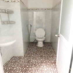 Nhà 4x20m (Cấp 4 Trống Suốt) Hẻm Tải Thông. 1/ Văn Cao. Tân Phú