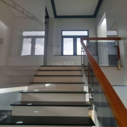 Nhà 1 trệt 1 lầu Đường Nguyễn Thị Tú BHH B bình tân