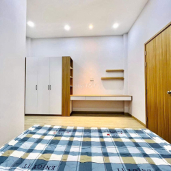 Cho thuê nhà MT 439A Lê Văn Sỹ, Phường 2, Quận Tân Bình gần Tân Canh