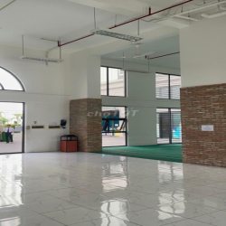 chính chủ cho thuê 2 pn trống 7tr có nội thất 8tr ở ngay