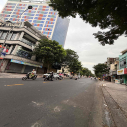 Chính chủ cho thuê nhà ngay đường Lê Văn Sỹ