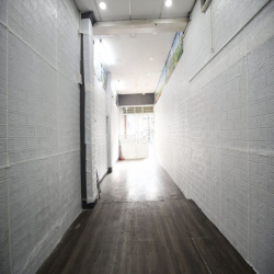 Cho thuê mặt bằng kinh doanh đường Âu Cơ 2 chiều có vỉa hè giá 10tr