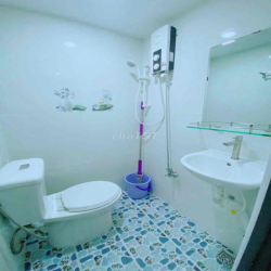 Nguyên căn cho thuê đường Lê Quý Đôn Phú Nhuận.