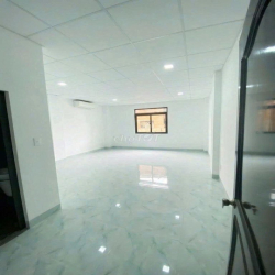 NHÀ ĐẸP KHU VIP - 200D Nguyễn Trọng Tuyển, P.8, PN- DTSD500m2-Sàn Suốt