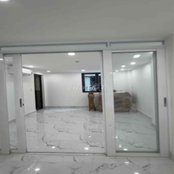Cho thuê 2 tầng 130m2 mới đường số tân quy