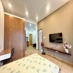 Cho Thuê Căn Hộ 1Pn view thoáng Bancong ở Nguyễn Thiện Thuật, Q3