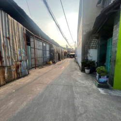 Nhà  trệt lầu mới P.Linh Tây. Chỉ 9tr tháng 3PN