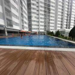 Chính Chủ Cho Thuê Căn Sân Vườn 126m2 , 2PN ,2WC ,Nội Thất cao cấp .