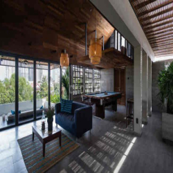 Cho thuê biệt thự Phố Tông Duy Tân, 240m2 x 4T, MT : 10m