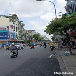 CHO THUÊ  NHÀ NGUYÊN CĂN MẶT TIỀN ĐƯỜNG CMT8