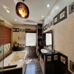 BIỆT THỰ 9x20 - MEGA VILLAGE - 5PN 5WC FULL NỘI THẤT - VX PHÚ HỮU - Q9