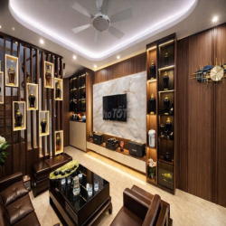 🔥 CHO THUÊ BIỆT THỰ ĐƯỜNG SONG HÀNH – QUẬN 2 DIỆN TÍCH KHỦNG 1200M2 🔥