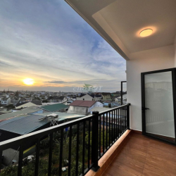 CHO THUÊ CĂN HỘ 2 PHÒNG NGỦ CÓ BAN CÔNG VIEW ĐẸP FULL NỘI THẤT