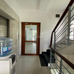 Chính chủ VP - 40m chỉ 12tr - view VIP công viên Lê Văn Tám Q1