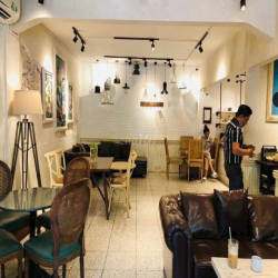 Cho thuê nhà Tú Xương,Q3 cũ.DT:9x20m nở hậu 16.5m.3 tầng-KD Tự do