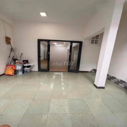 NC Nguyễn Trọng Tuyển - Tân Bình - sát mặt tiền- có sân thượng (5x20)