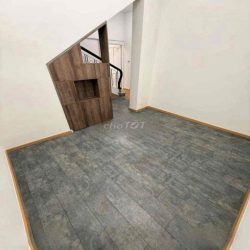 NC Nguyễn Trọng Tuyển - Tân Bình - sát mặt tiền- có sân thượng (5x20)