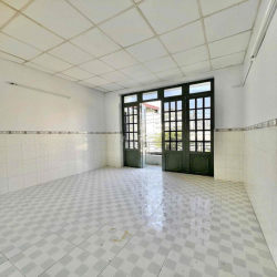 Nhà 4,2x26 1 Lầu, Khu Tên Lửa, Hẻm Thông Kinh Doanh, Văn Phòng