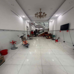 cho thuê nhà 2 tầng 4x22m có 4pn 2wc gần chợ Bình Thành, hẻm xe tải