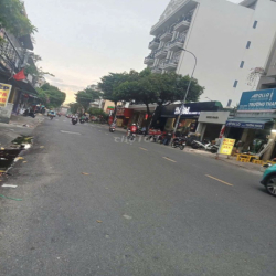 Cần cho thuê nhà MT 3B Cửu  Long P.15 Q.10