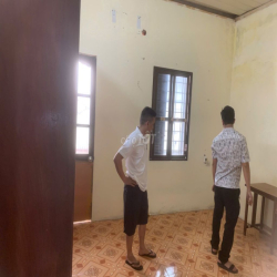 Cho thuê nhà ở Phúc diễn 40mx3 tầng, 3 pn, oto đỗ cửa