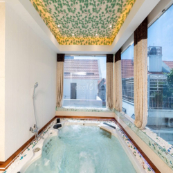 Cho thuê Biệt thự KDC HIM LAM Q7,tiện lợi, hồ bơi,karaoke,xông hơi,..