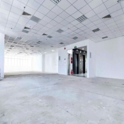 CHO THUÊ BUIDLING MẶT TIỀN NGUYỄN TRỌNG TUYỂN- NGAY NGUYỄN VĂN TRỖI