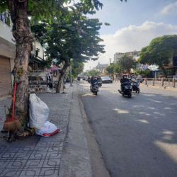 Cho thêu mặt bằng mặt tiền 580 Phan văn Trị, MT:4,3m DT:85m2