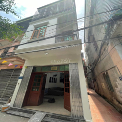 Cho thuê nhà 3 tầng Cầu Đơ 4, Hà Đông.