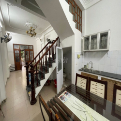 Cho thuê nhà 3 tầng Cầu Đơ 4, Hà Đông.
