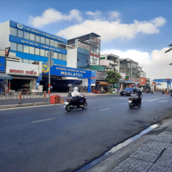 Cho thêu mặt bằng mặt tiền 580 Phan văn Trị, MT:4,3m DT:85m2