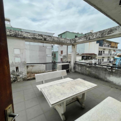 Cho thuê nhà HXH đường Văn Chung 4x10 1 trệt 3 lầu sân thượng 4pn 4wc