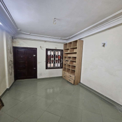 Cho thuê nhà Phân Lô ngõ 230 Lạc Trung. DT 38m x 5 tầng