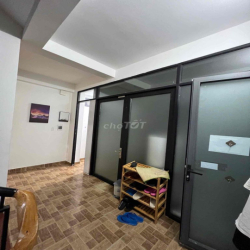 TOÀ NHÀ VĂN PHÒNG - 6 x 16 - 6 TẦNG - THANG MÁY TRỐNG SUỐT