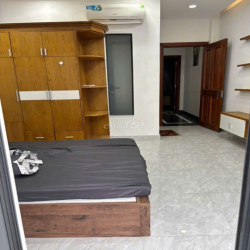 cho thuê nhà phố liền kề mới sạch sẽ Gò Vấp 