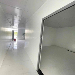 Cho thuê nhà nguyên căn 3phòng lộ đậu được ô tô kế ĐH FPT