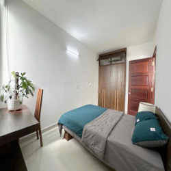 CHÍNH CHỦ CẦN CHO THUÊ CĂN 2PN 75m2 Luxury Ngay cầu Công Lý