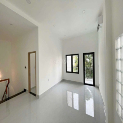 ✅Villa 10×20 mới cực đẹp- đường B, Hiệp Bình- gần Vạn Phúc, Gigamal