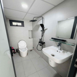 💜Cho thuê 4.5 tầng mặt tiền Nguyễn Phước Lan , thang máy , pccc đầy đủ